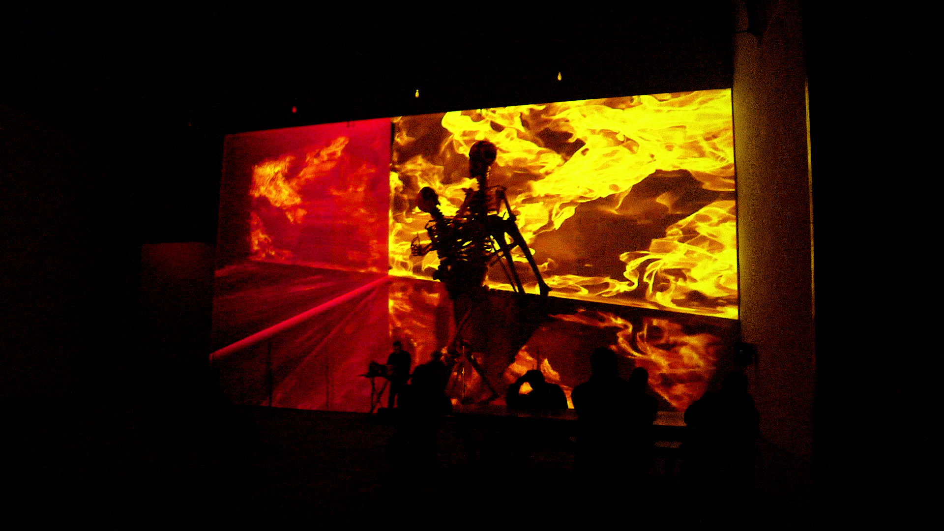 Master Live Comète 00 12 05 03 Still109